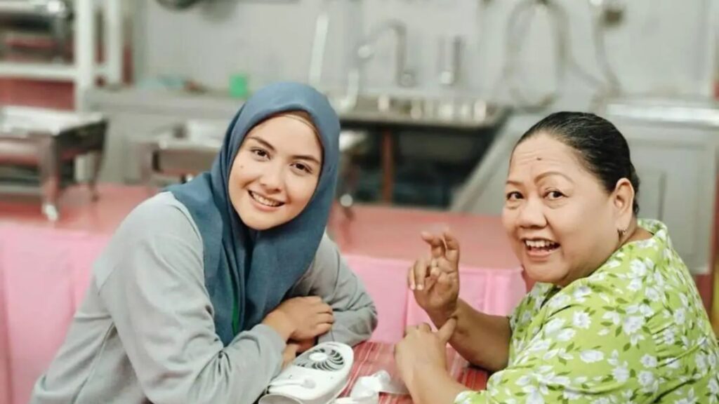 Purwaniatun - Deretan Artis yang sering memerankan ART