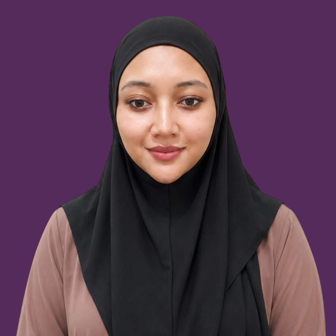 Umi Hani, 36 Tahun, Asal Brebes, Babysitter (Sertifikat), Pengalaman 5 Tahun, Gaji 4.3 jt (Gaji Belum Termasuk Uang Cuti)
